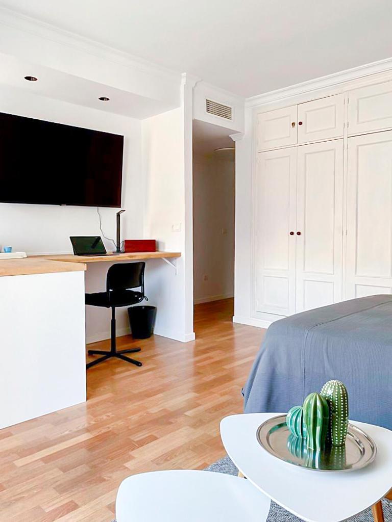 Estudio Del Carmen & Parking Málaga Kültér fotó